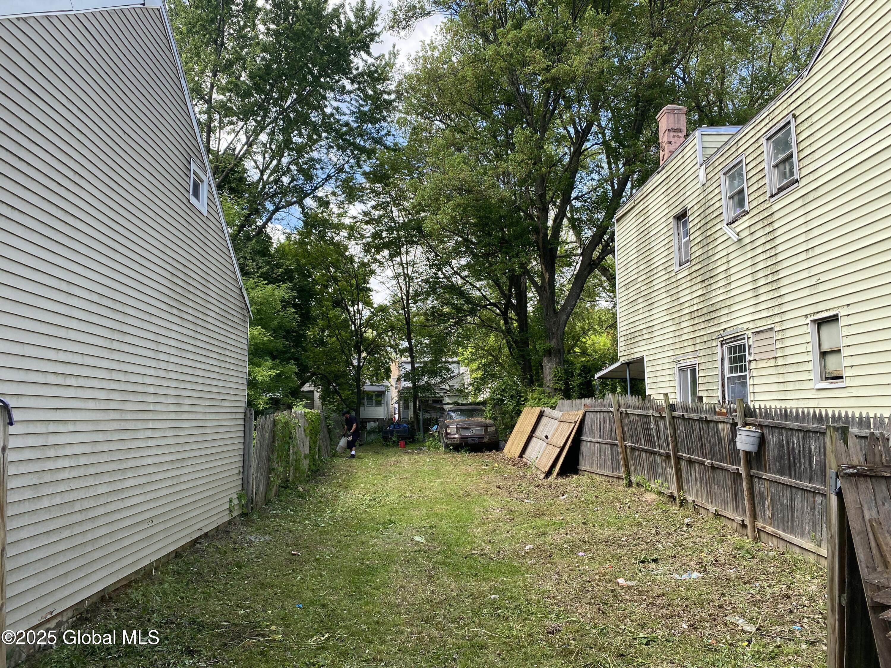 464 3rd Street, Albany, New York image 1