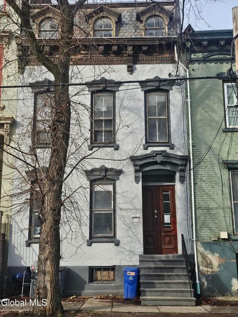 Photo of 119 Grand Street #3, Albany, NY 12202 (MLS # 202610153)