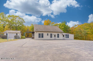 138 Lydon Lane, Hannacroix, New York image 8