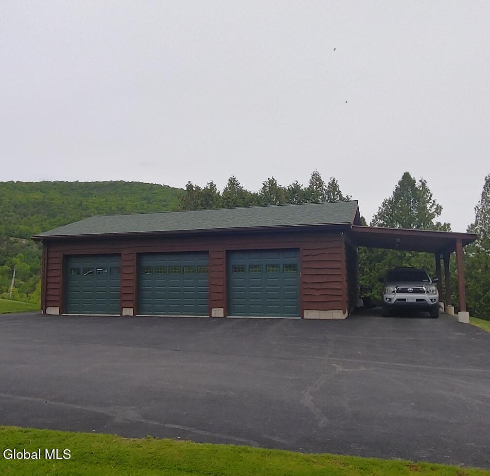749 State Route 9N