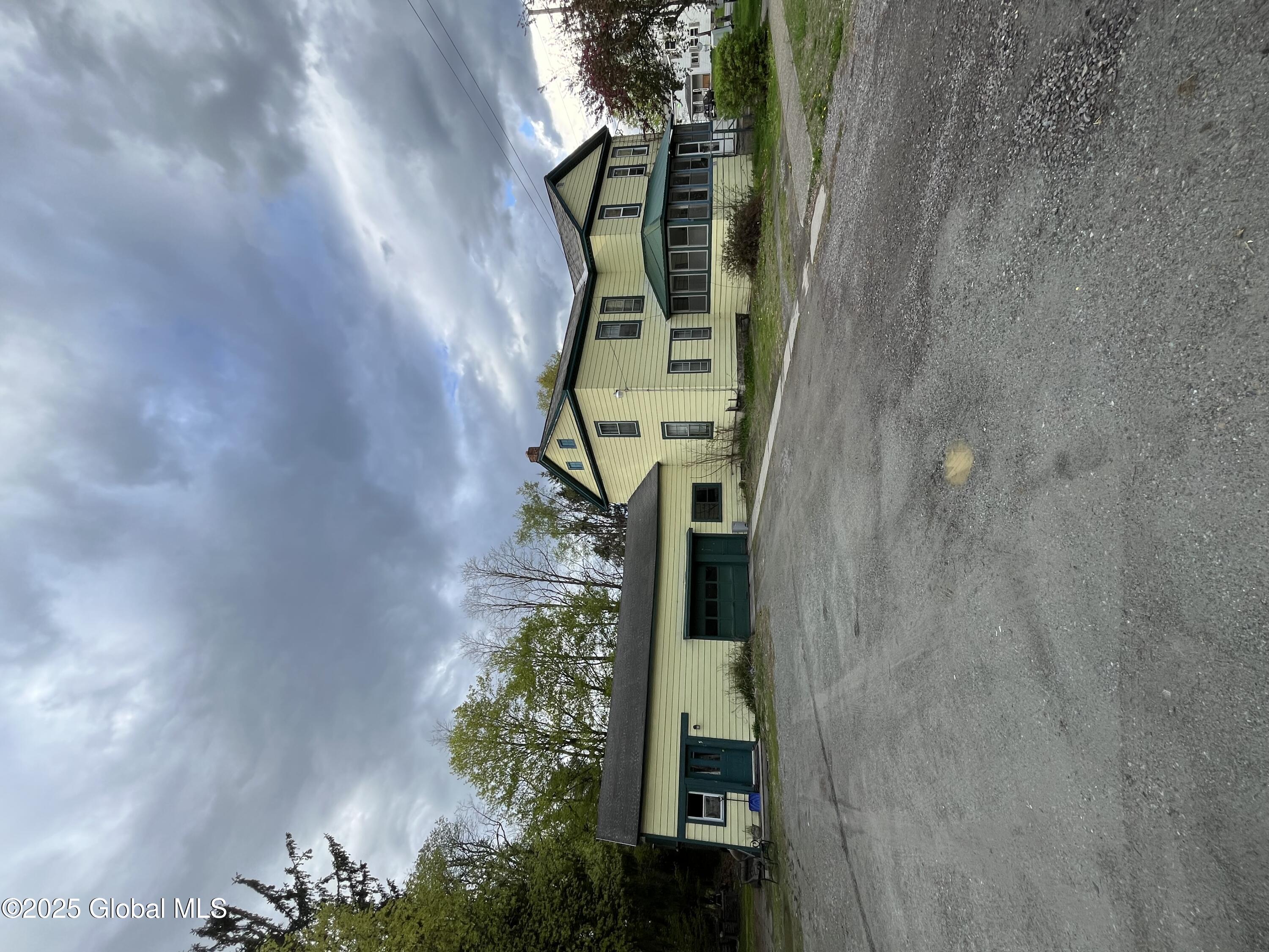 Listing image 8