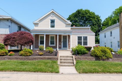 Homes For Sale - 809 Thompson Street<br/> Schenectady County, Schenectady, NY 12306