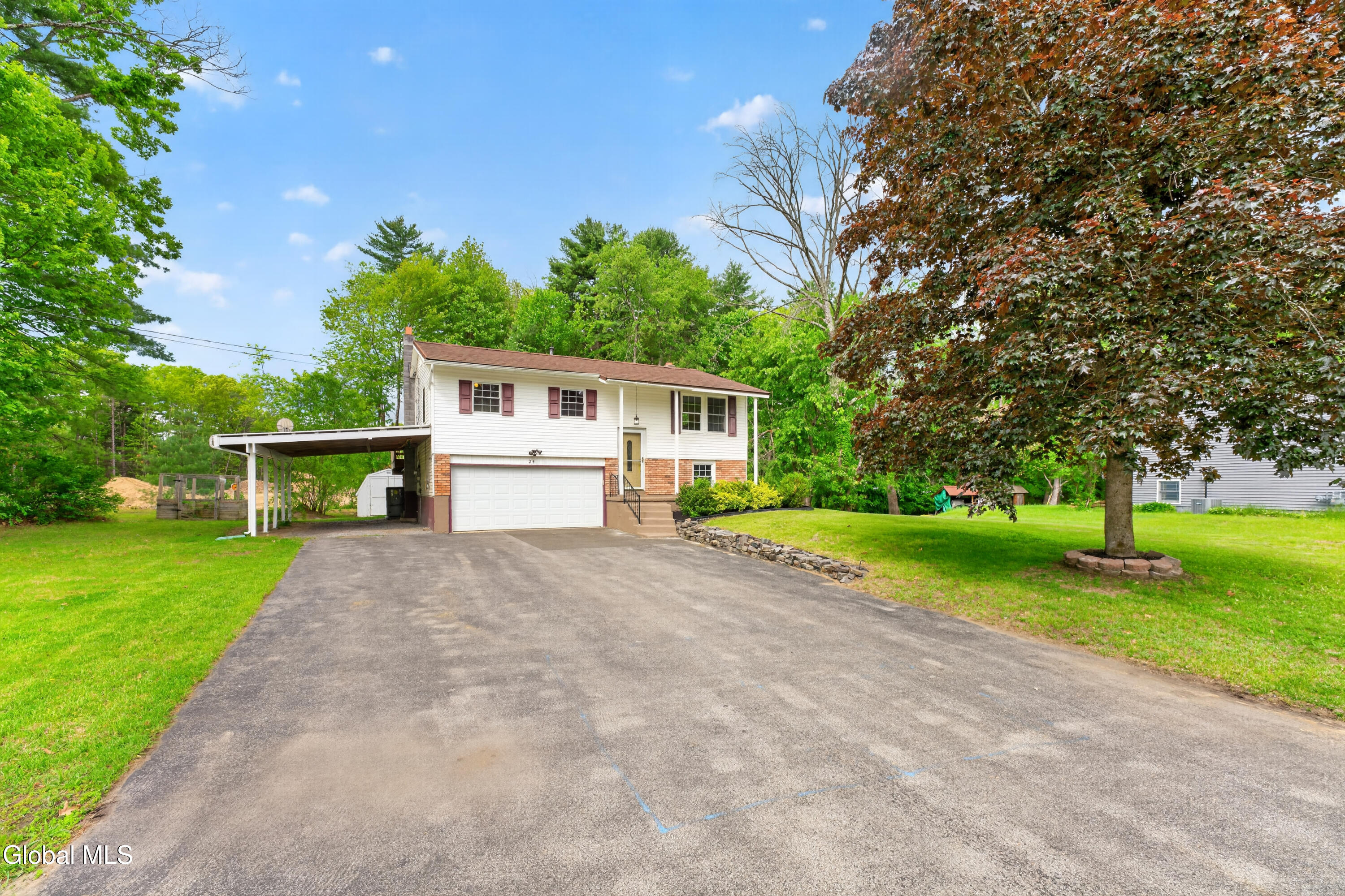 24 Burning Pines Drive