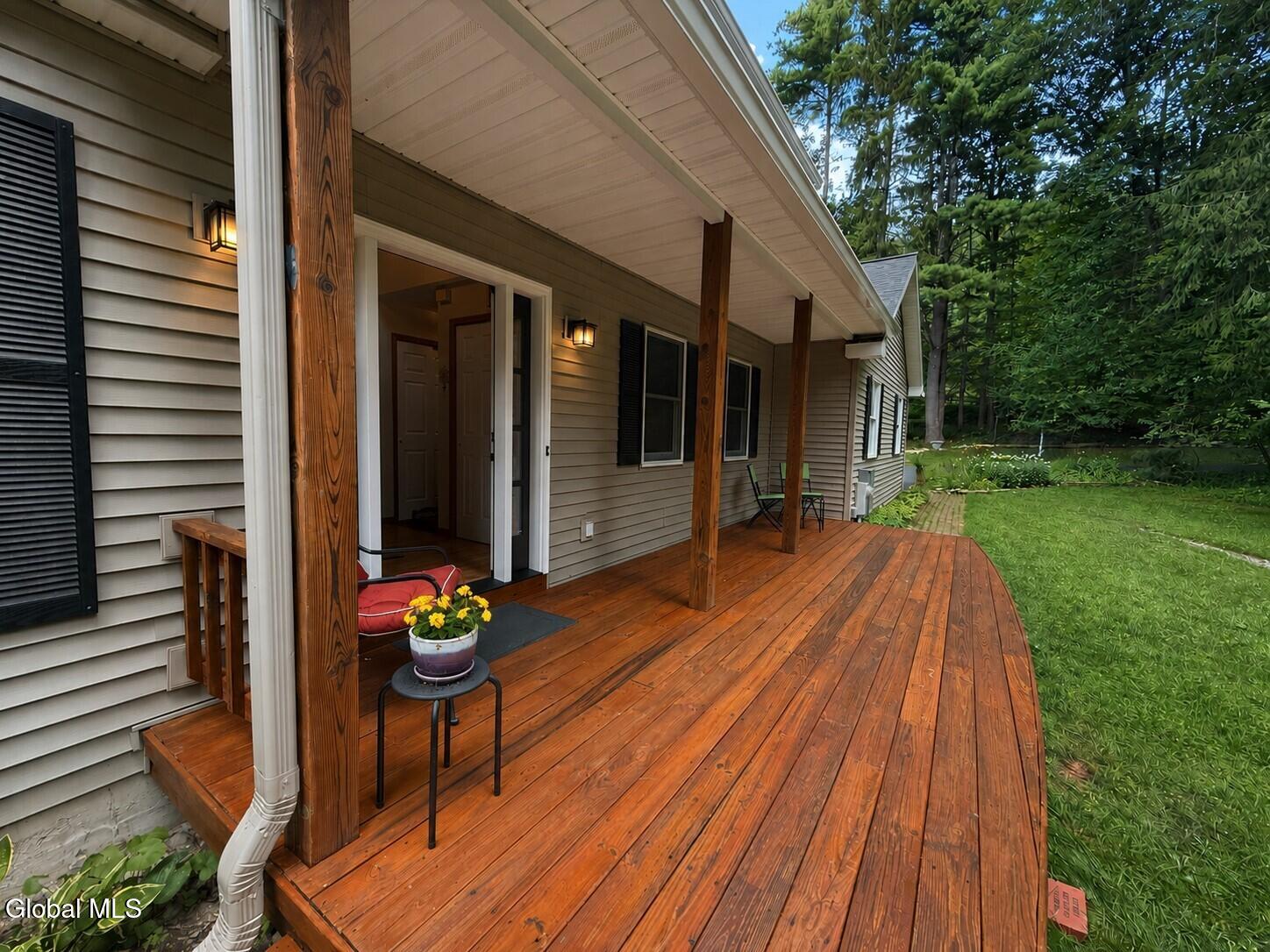 23 Holloway Lane
