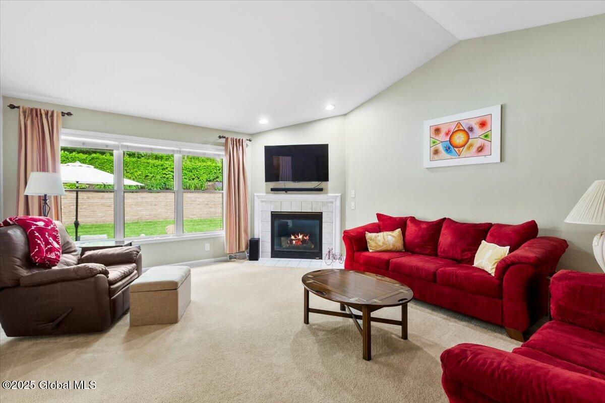 95 Whiteview Road, Wynantskill, New York image 9