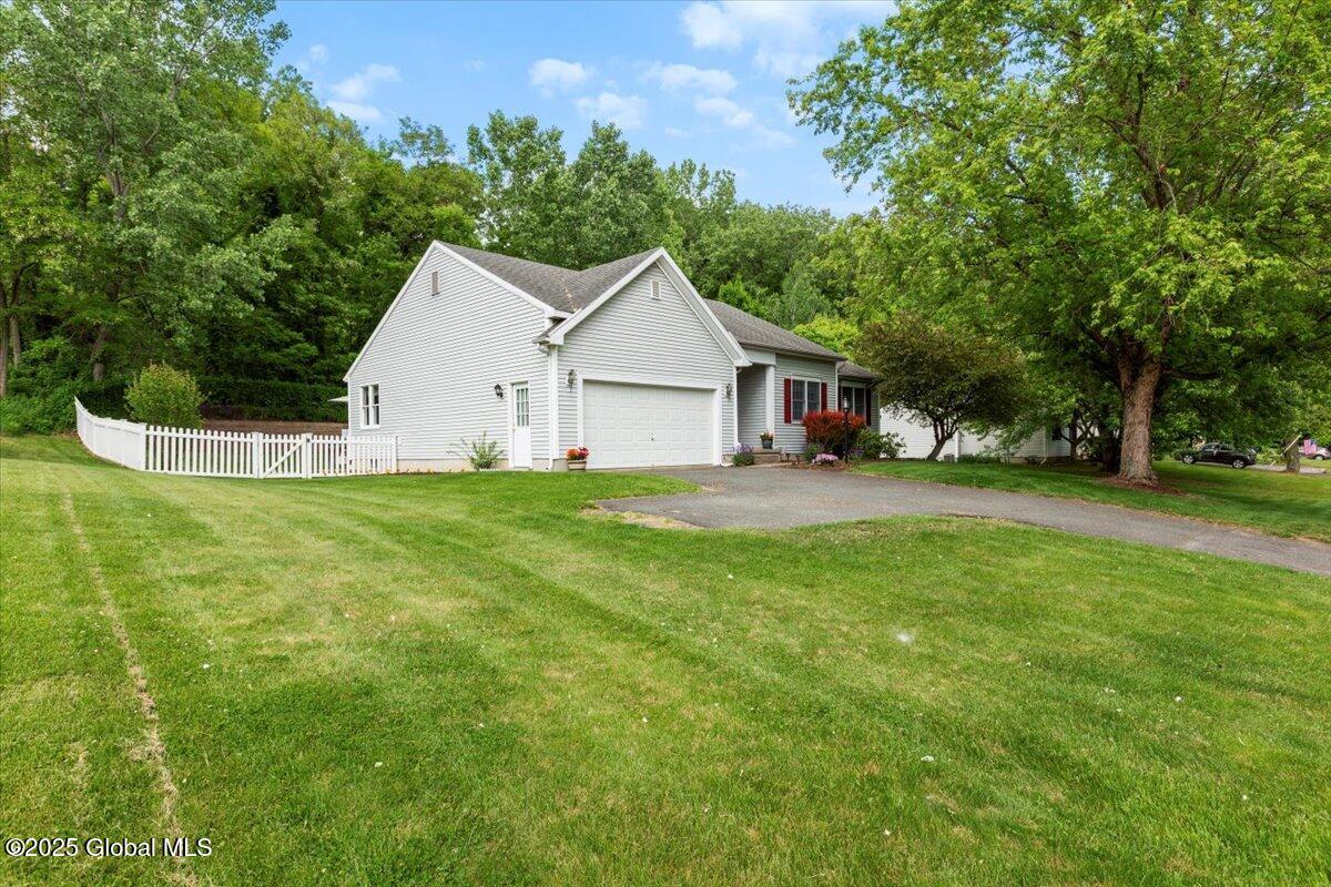 95 Whiteview Road, Wynantskill, New York image 33