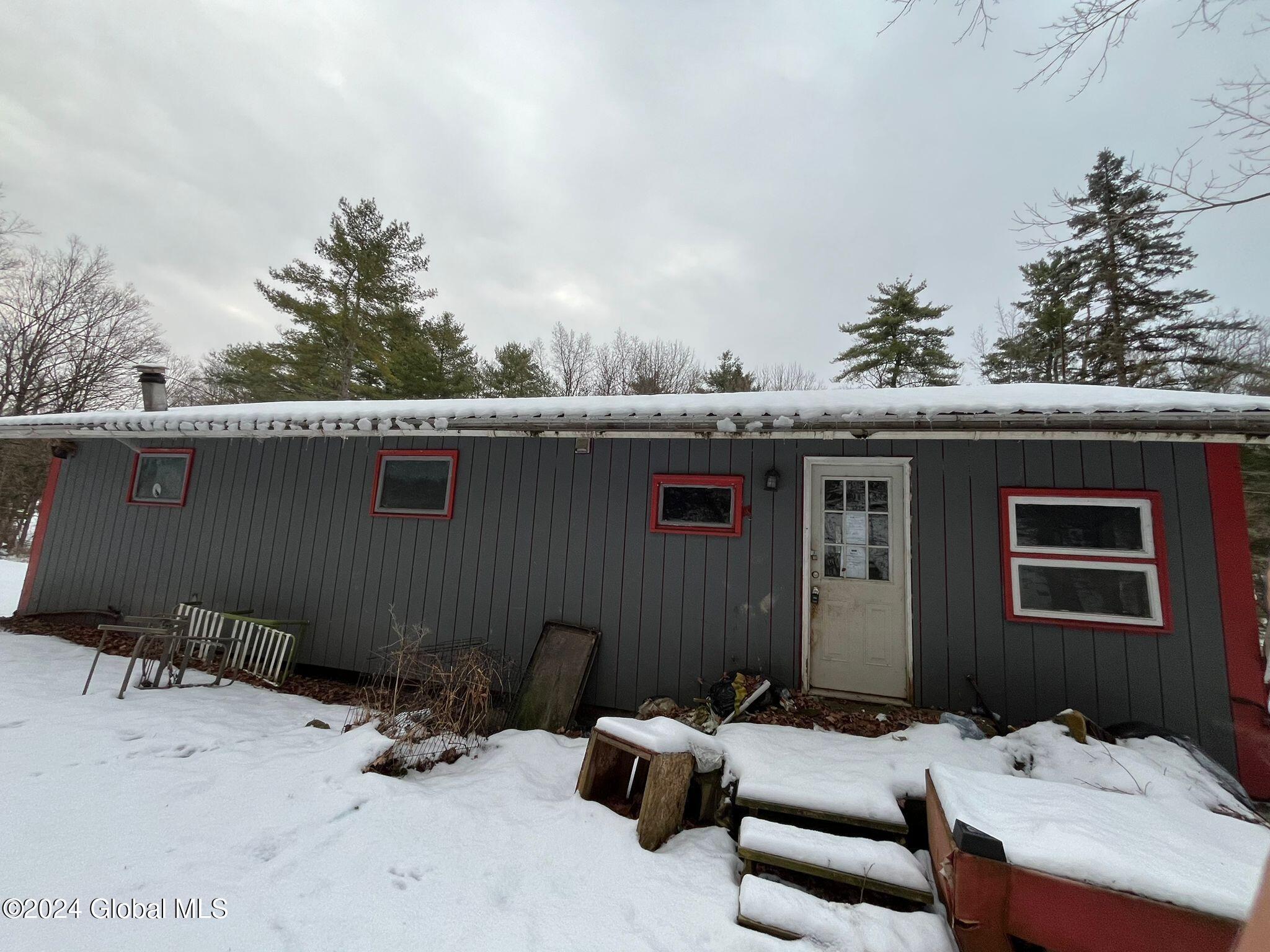 92 Morse Lane, Whitehall, New York image 2