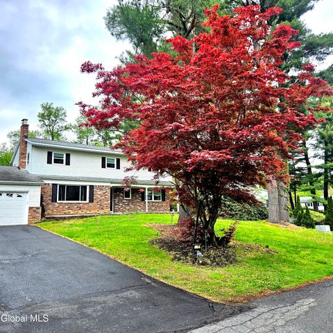 Photo of 17 Cider Mill Drive, Clifton Park, NY 12065 (MLS # 202617266)