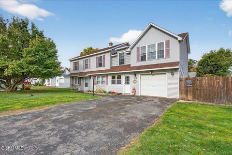 Photo of 1045 Horvath Street Drive, Schenectady, NY 12303 (MLS # 202528181)