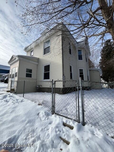 21 Whitmore Avenue, Johnstown, New York image 2