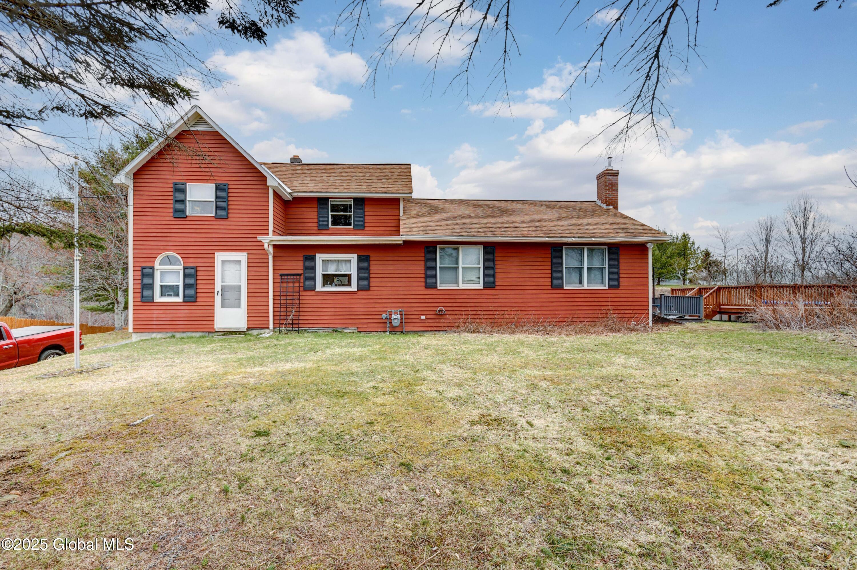 86 W State Street, Gloversville, New York image 1
