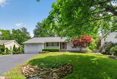 Homes For Sale - 114 Hathorn Boulevard<br/> Saratoga County, Saratoga Springs, NY 12866