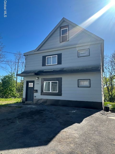 Photo of 1142 Cutler Street, Schenectady, NY 12303 (MLS # 202617252)