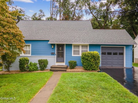Photo of 311 Sunset Avenue, Rensselaer, NY 12144 (MLS # 202625413)