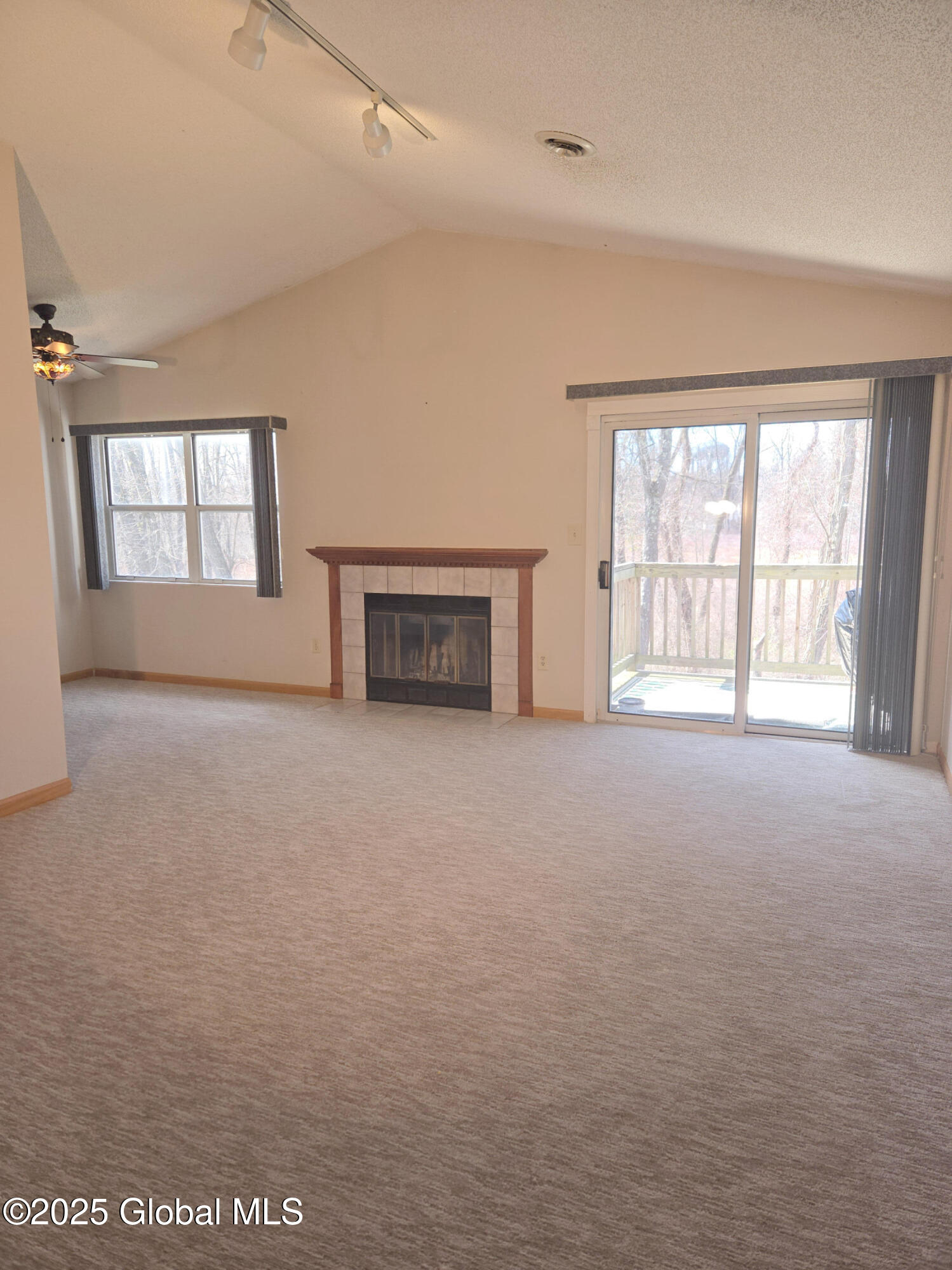 707 Greenwich Drive #7, Albany, New York image 5