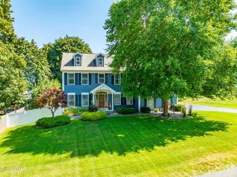 Photo of 2 Amanda Way, Niskayuna, NY 12309 (MLS # 202523024) Photo of 2 Amanda Way, Niskayuna, NY 12309 (MLS # 202523024)
