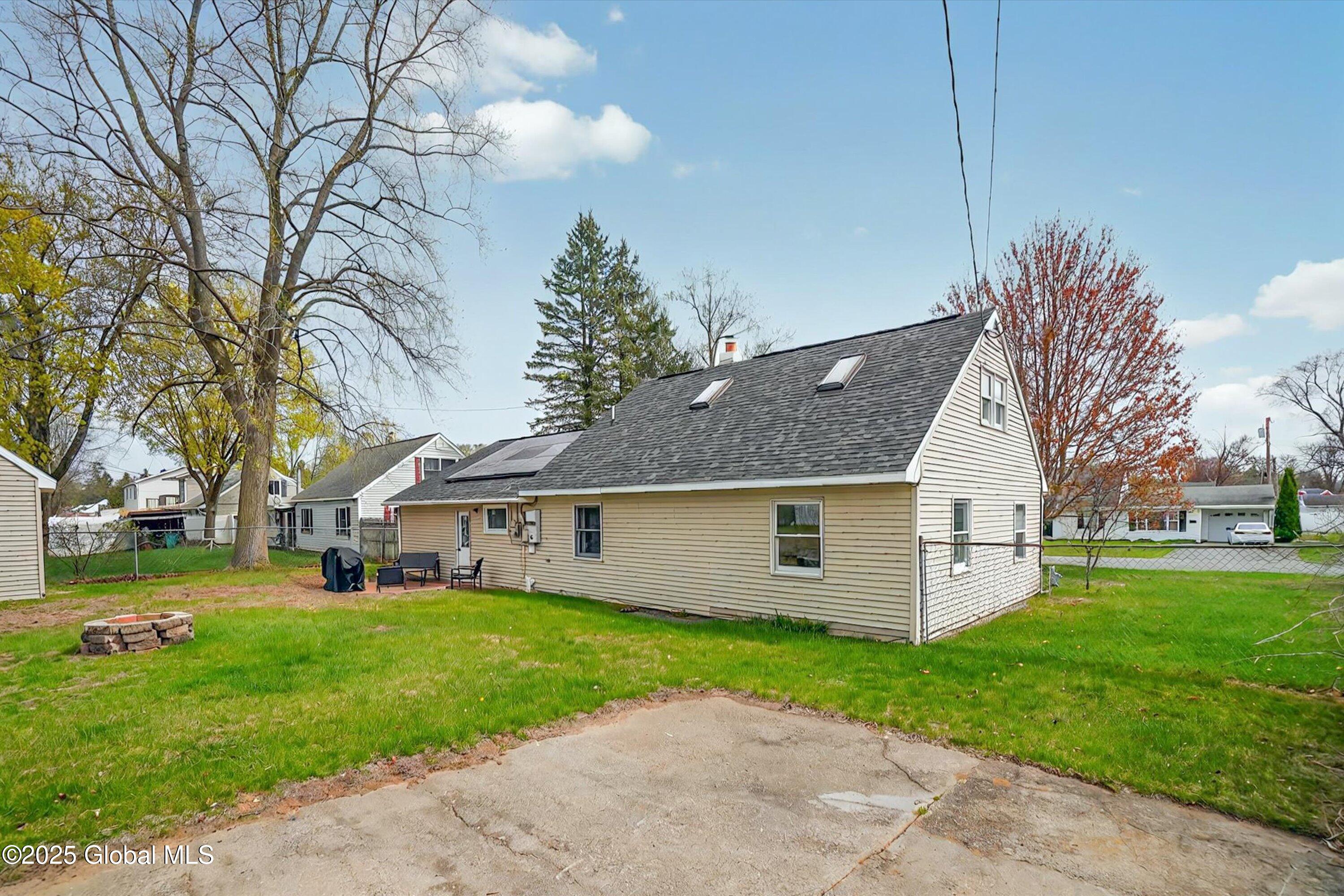 1129 Outer Drive, Schenectady, New York image 34