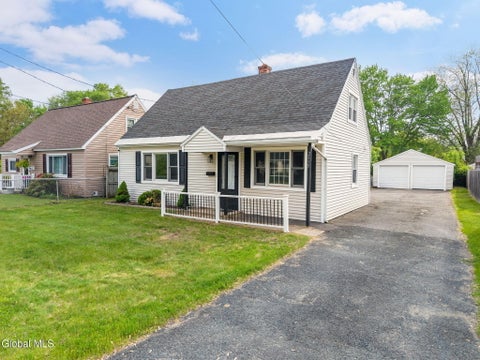 Homes For Sale - 2115 Fiero Avenue<br/> Schenectady, NY 12303