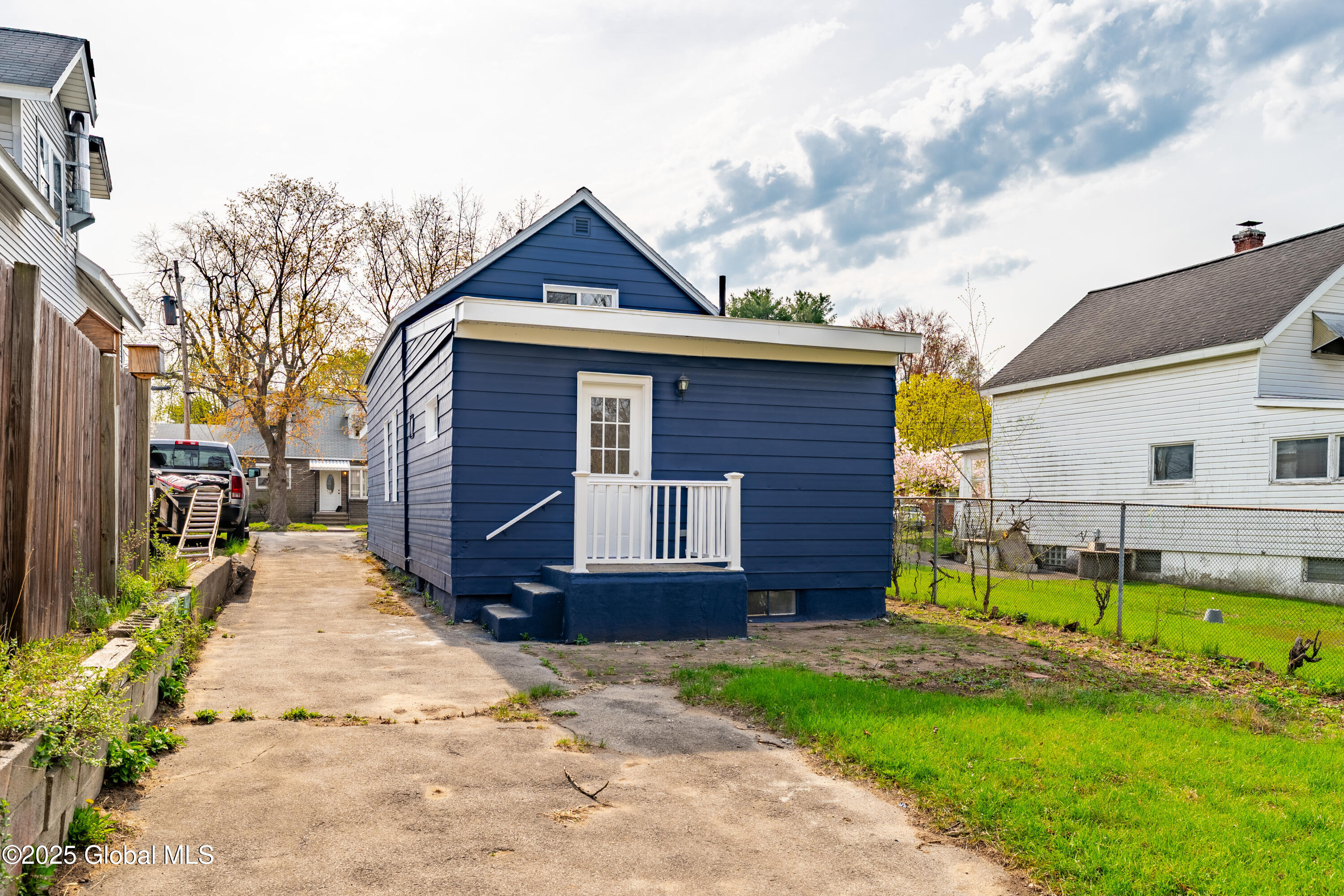 312 Twelfth Street, Schenectady, New York image 4