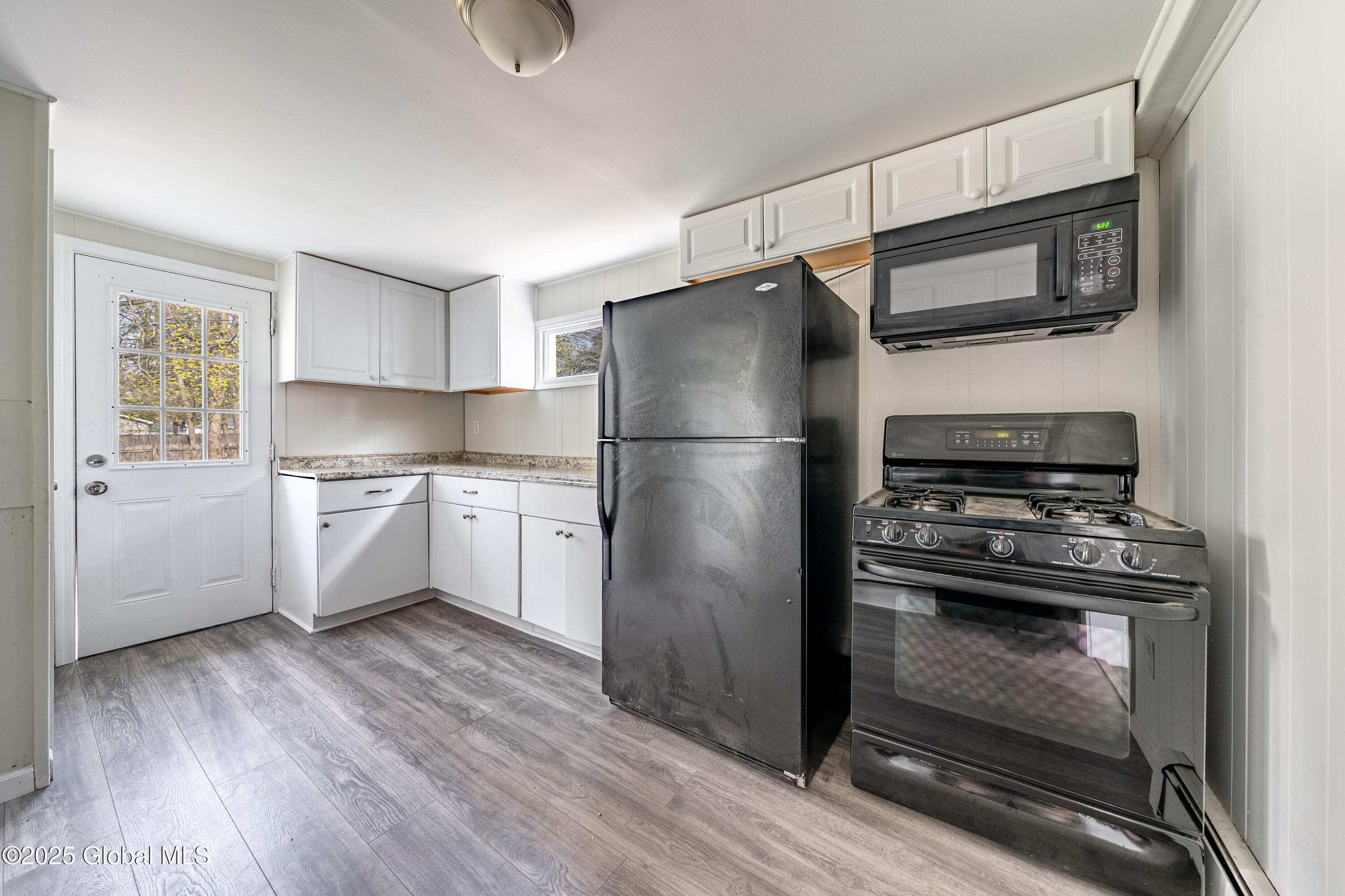 312 Twelfth Street, Schenectady, New York image 9