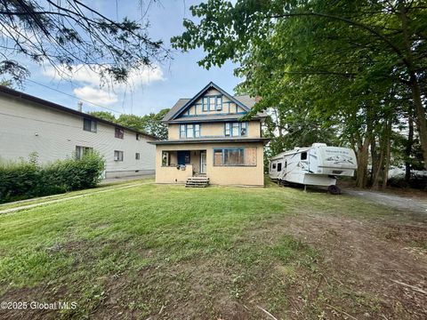 Homes For Sale - 419 Jackson Avenue<br/> Endicott, NY 13760