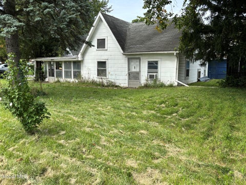 Photo of 129 Main Avenue, Wynantskill, NY 12198 (MLS # 202625098)