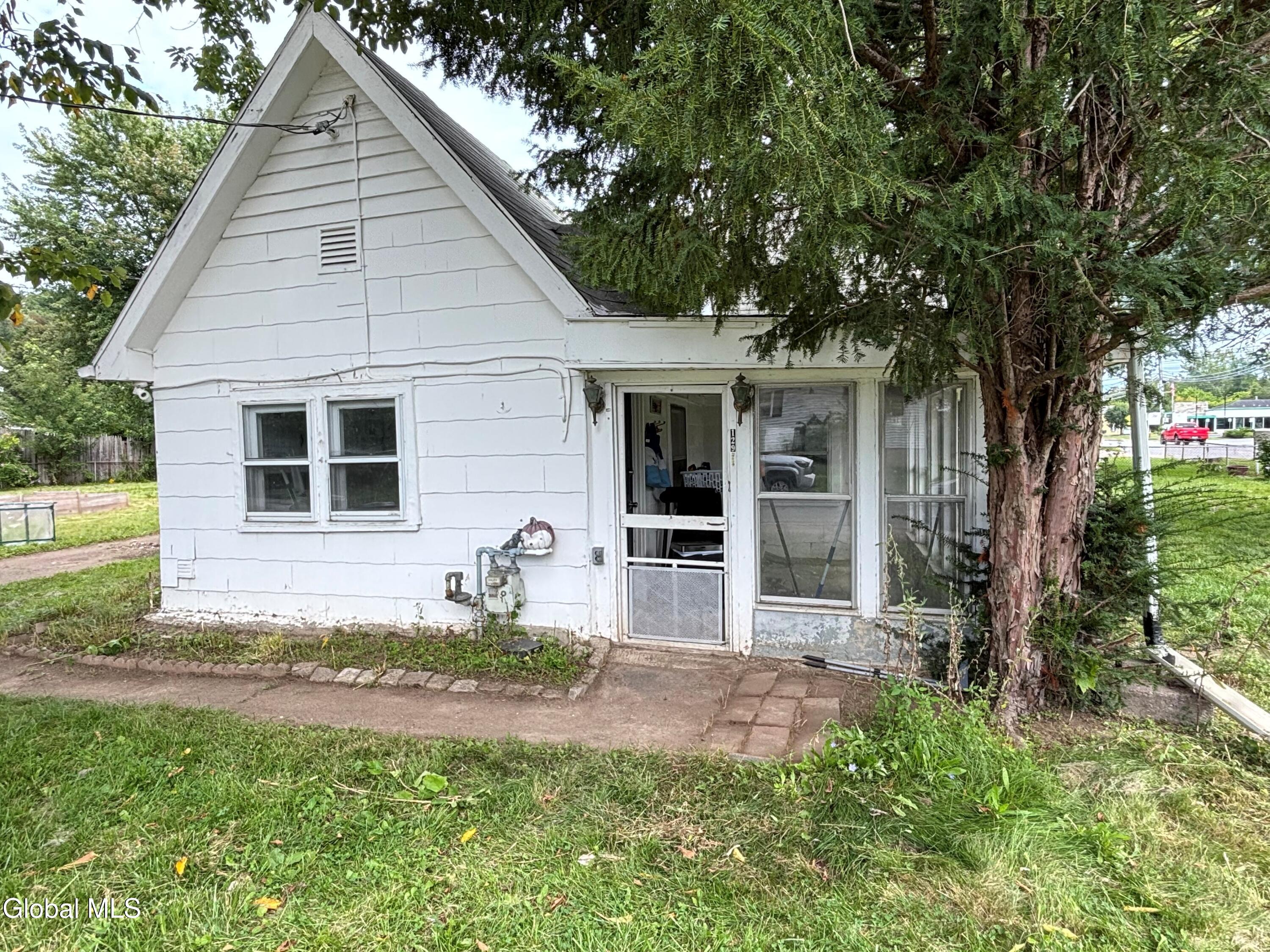 129 Main Avenue