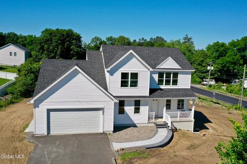 Photo of 802 S Ravine Road, Schenectady, NY 12309 (MLS # 202620745)