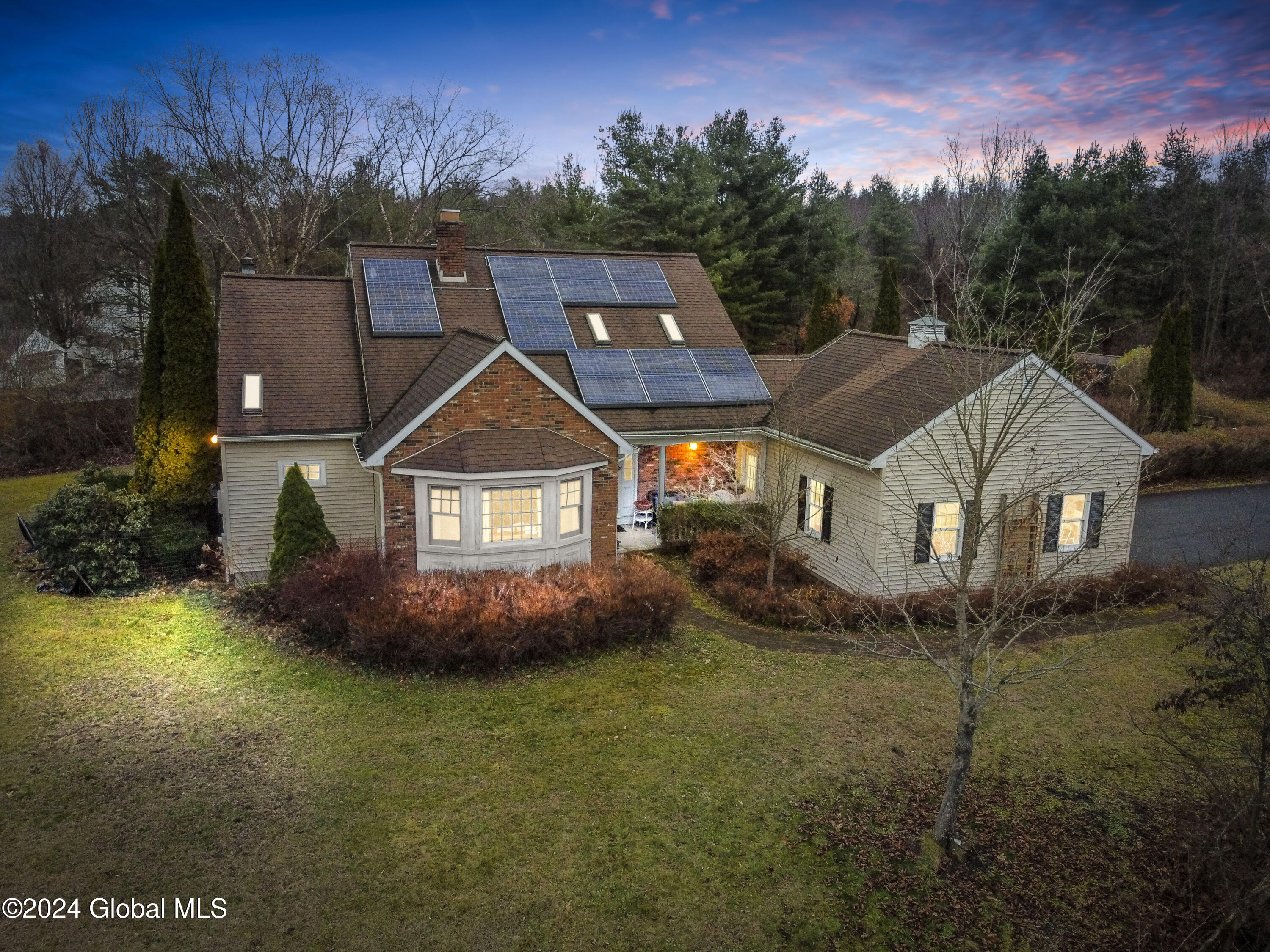 336 Shufelt Road, Nassau, New York image 1