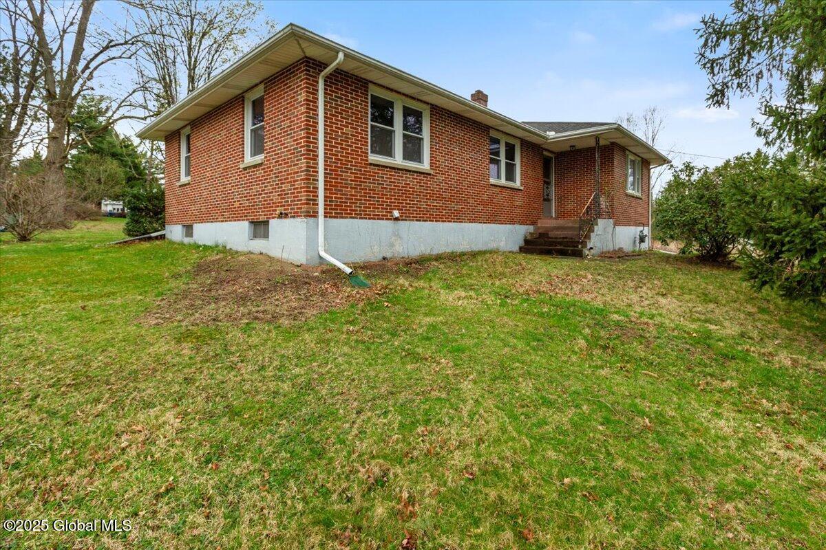 265 N Greenbush Road, Troy, New York image 37