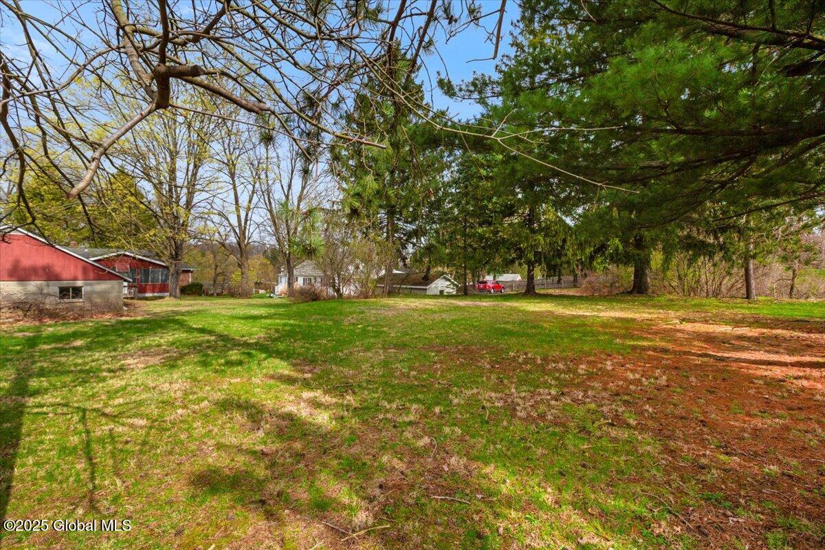 265 N Greenbush Road, Troy, New York image 31