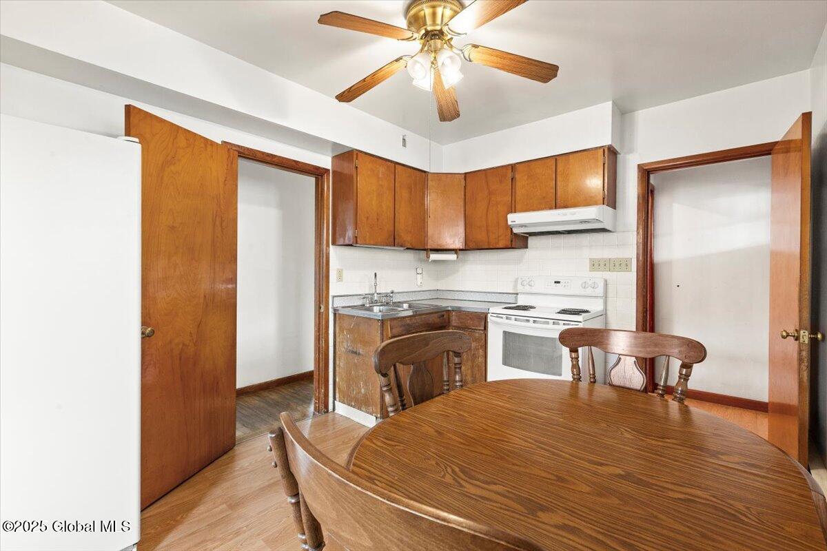 265 N Greenbush Road, Troy, New York image 13