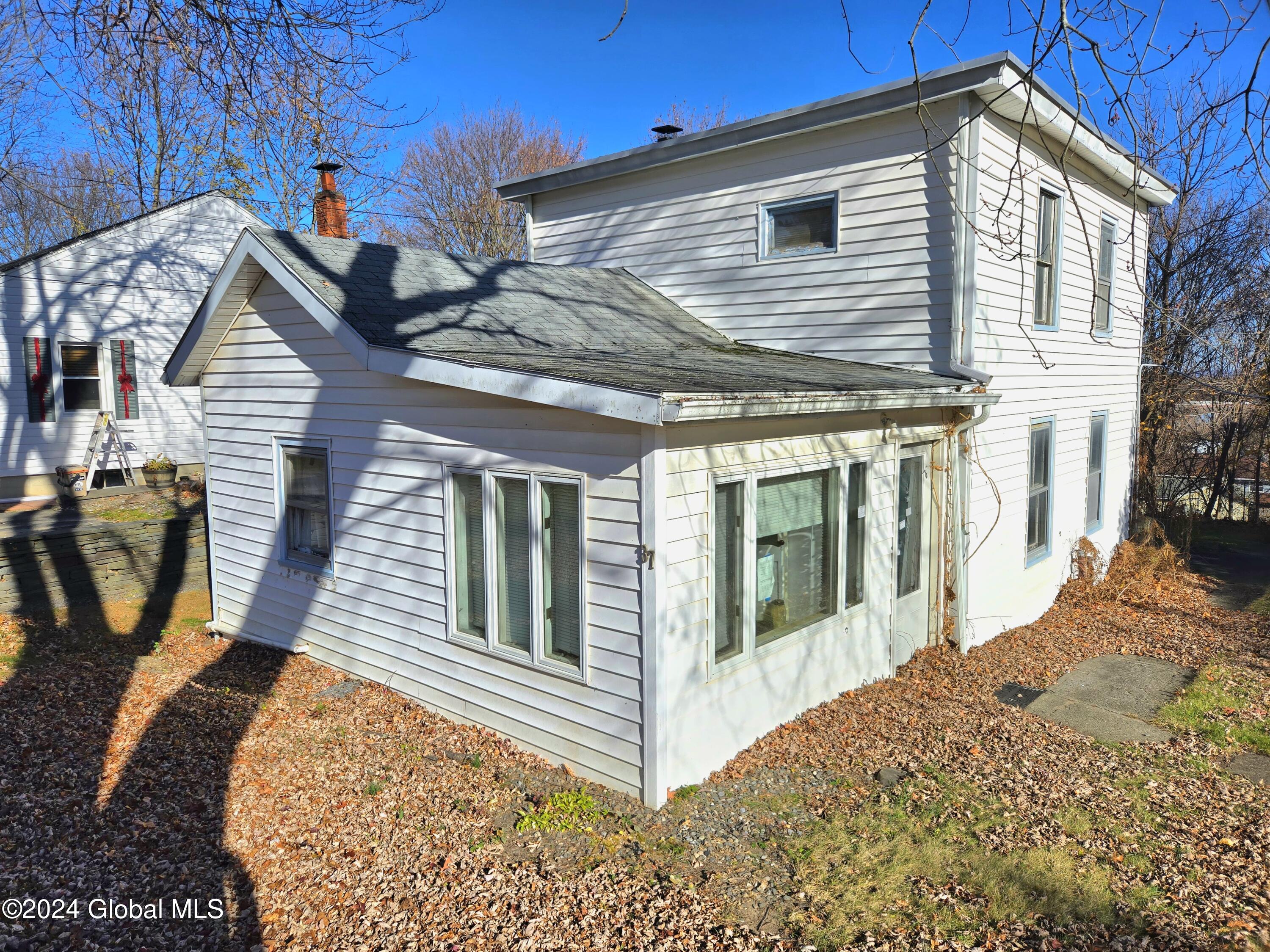 37 Pleasant Street, Voorheesville, New York image 1