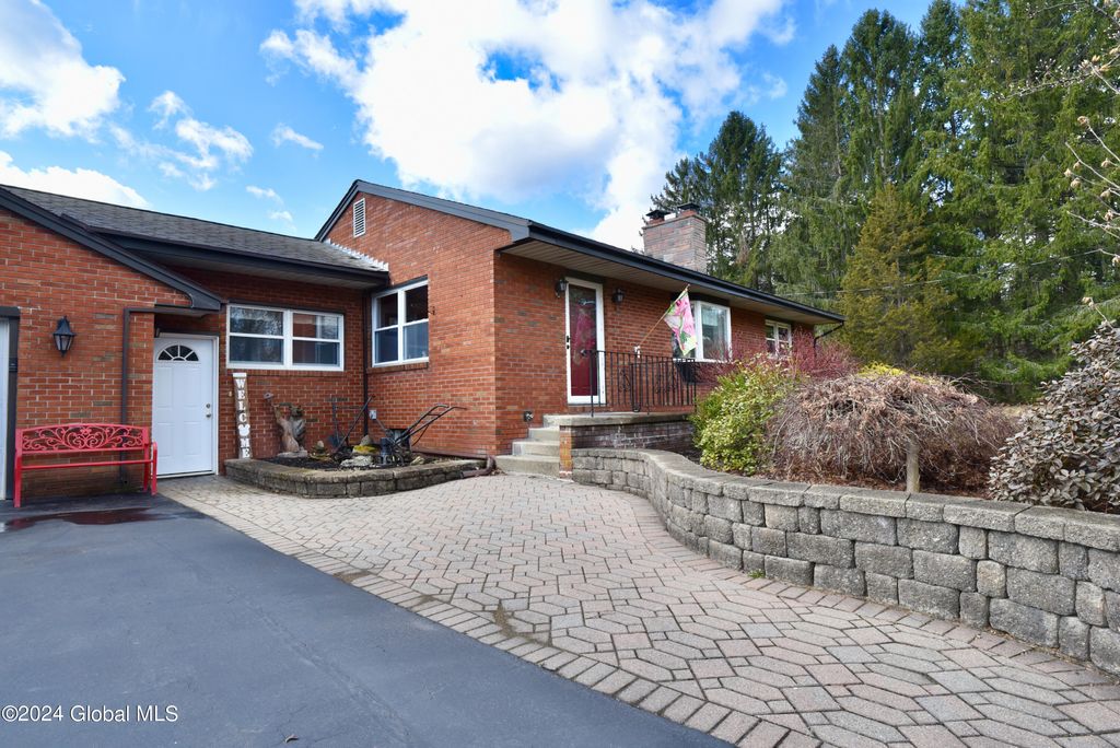 10 Snake Hill Road, Glenville, NY 12302, MLS 202413931 Howard Hanna