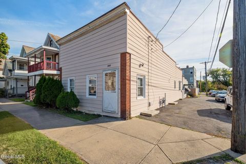 Photo of 1002 Strong Street, Schenectady, NY 12307 (MLS # 202527618)