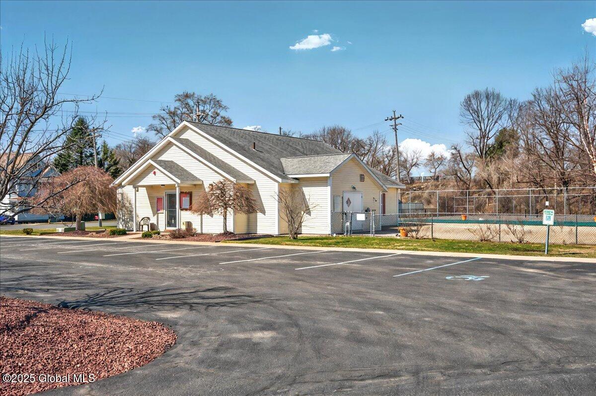 206 Cambridge Manor Drive #206, Scotia, New York image 32
