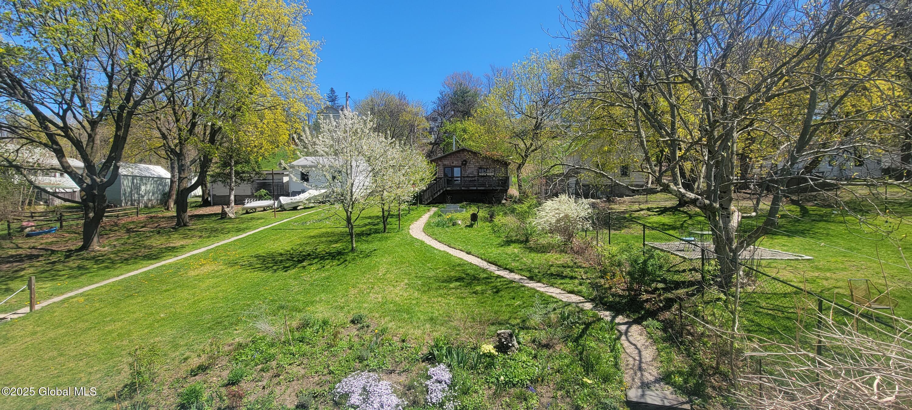 44 Worth Avenue, Hudson, New York image 21