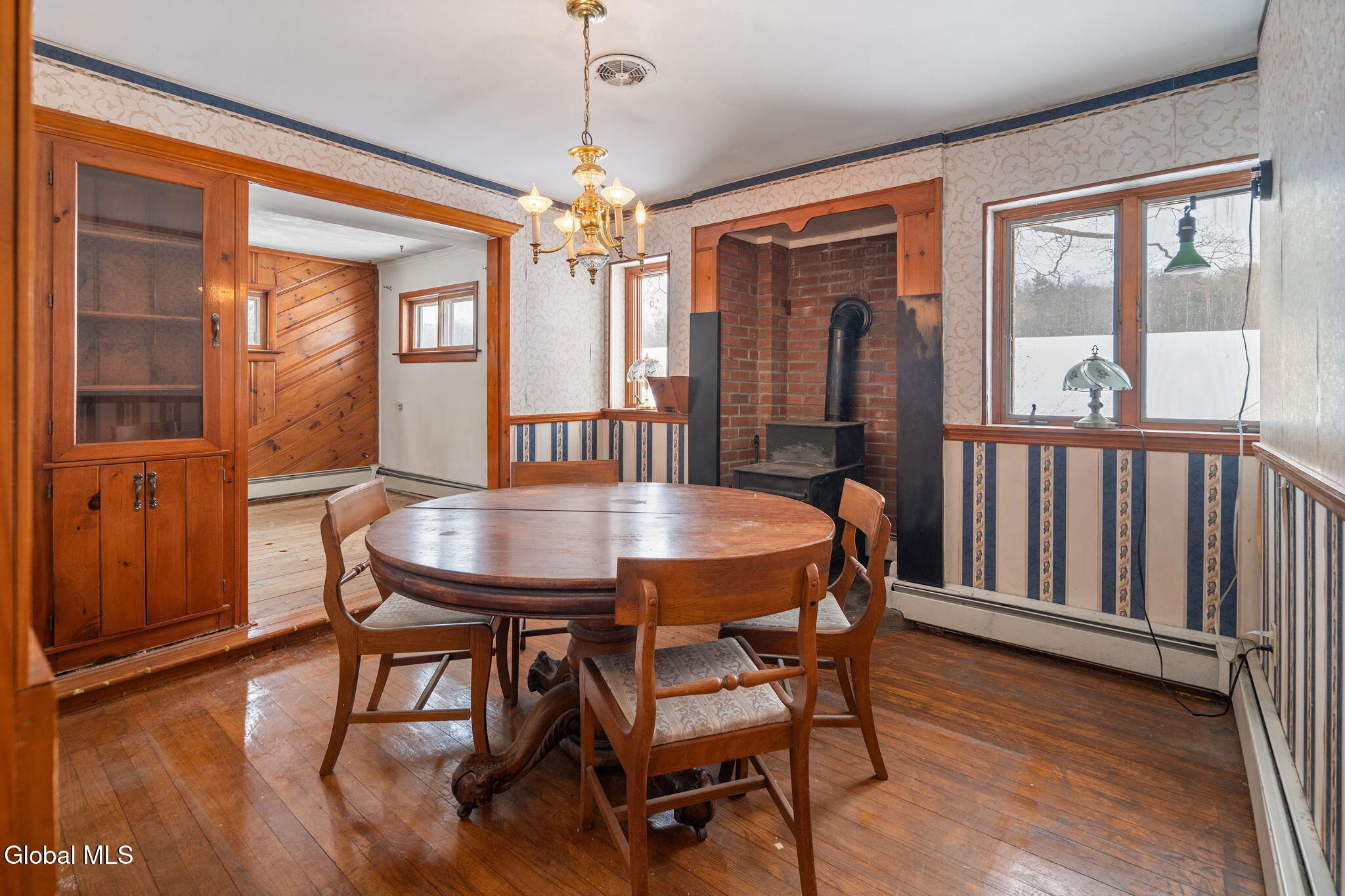 63 Diamond Hill Road