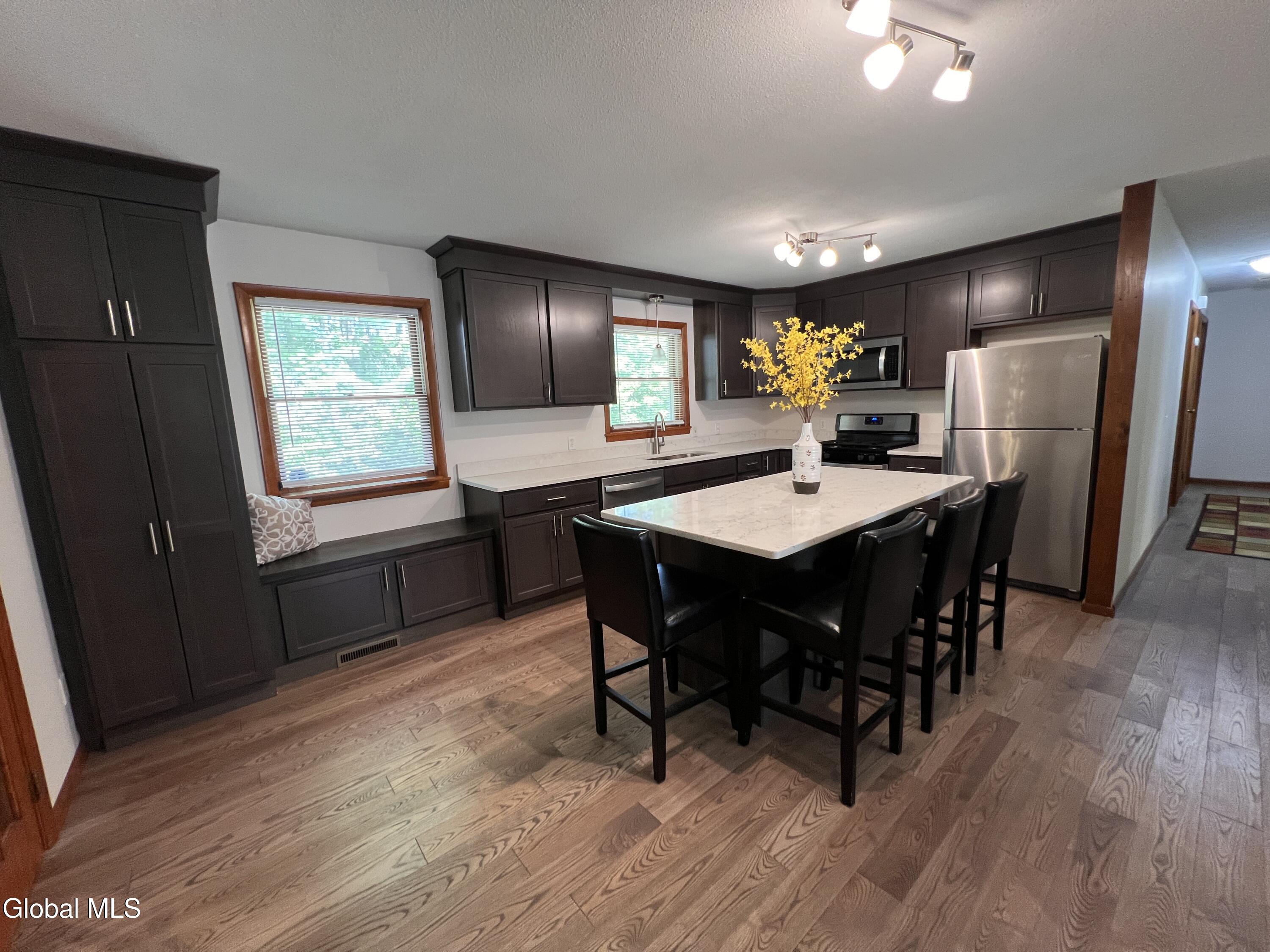 7 Sweetbriar Lane