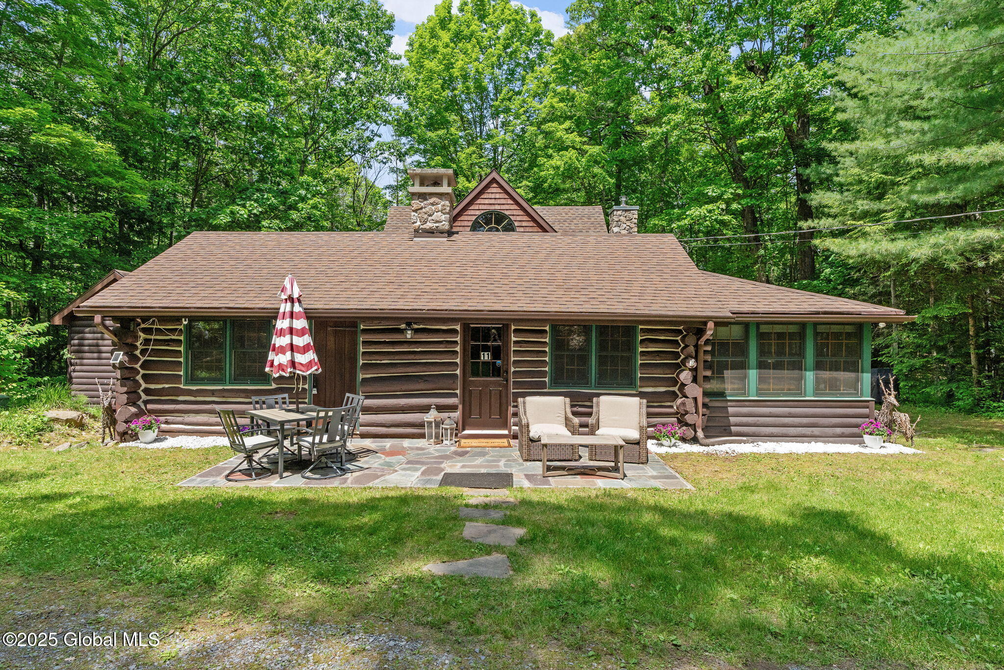 11 Village Estate Lane, Lake George, New York image 1