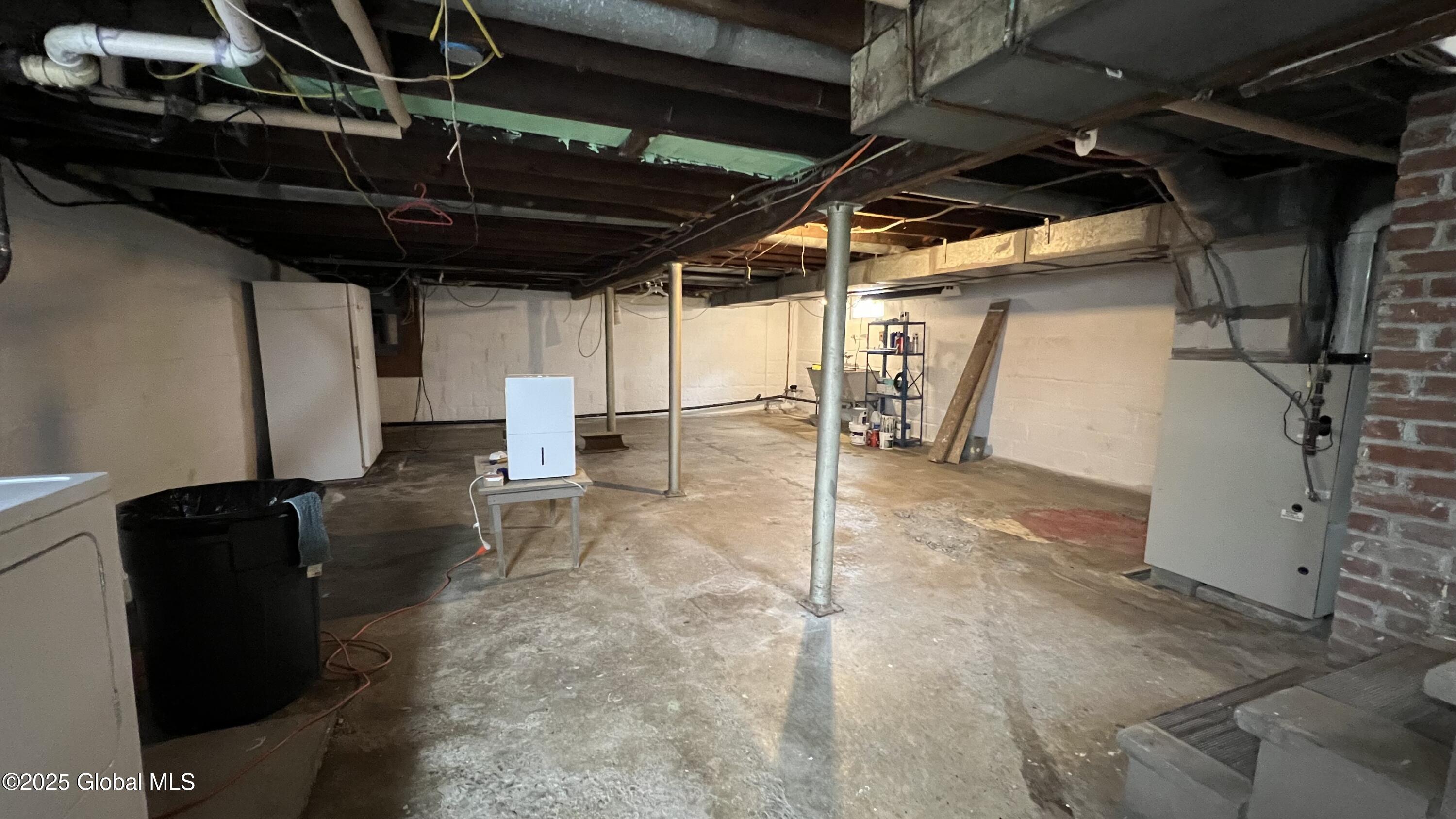 209 E Hudson Ave East Ave, Rensselaer, New York image 23