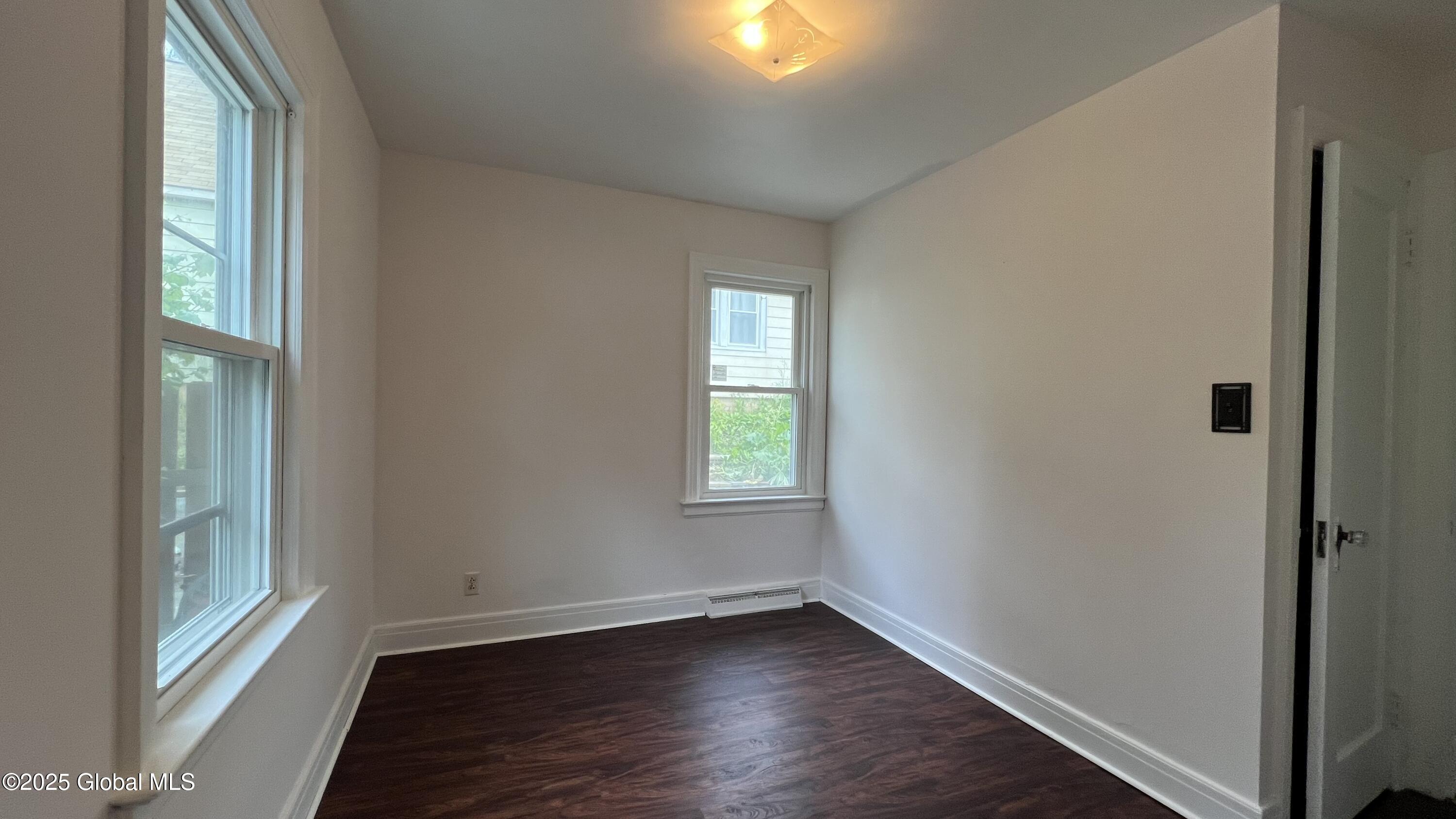 209 E Hudson Ave East Ave, Rensselaer, New York image 13