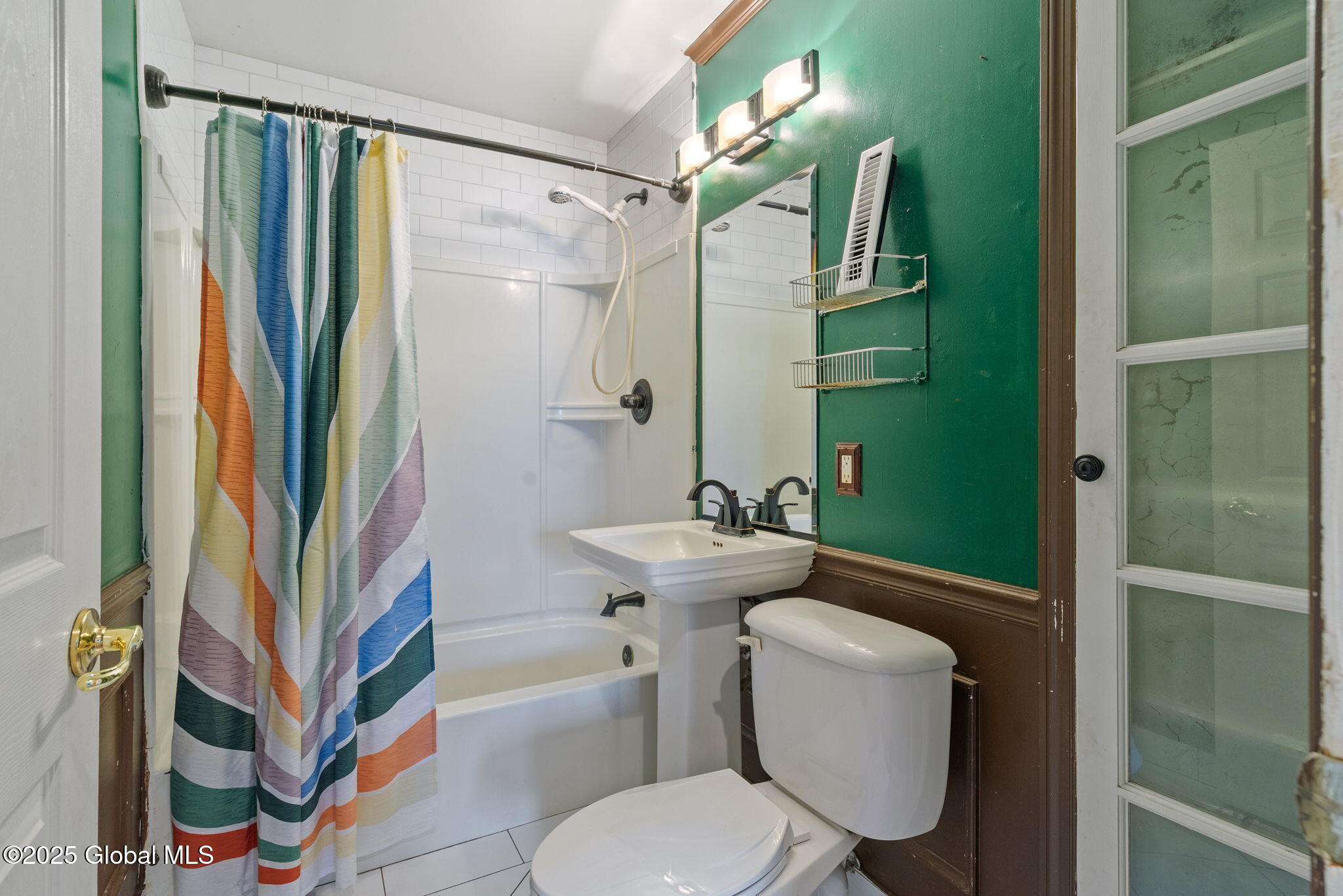 420 Clayton Road, Schenectady, New York image 23