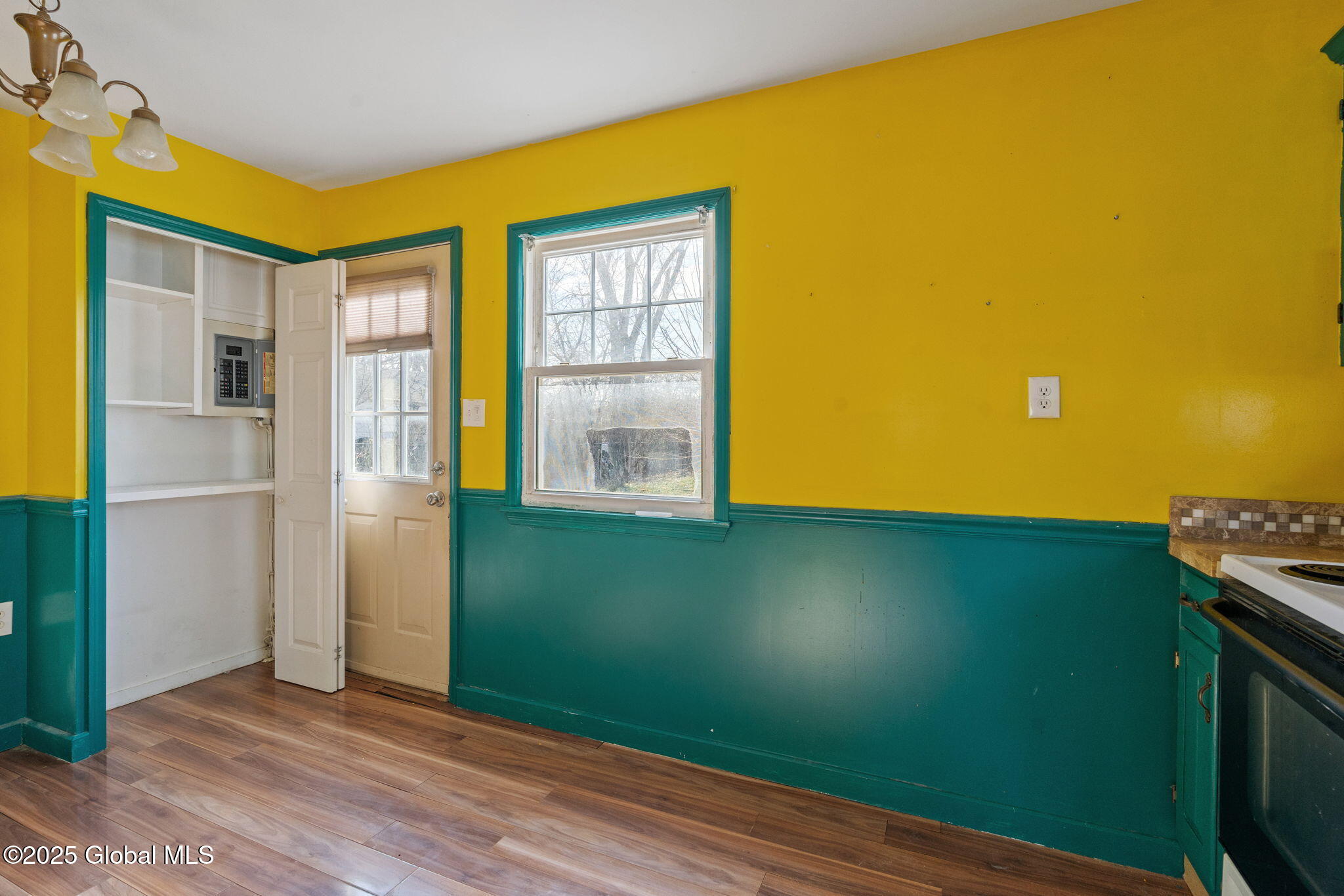 420 Clayton Road, Schenectady, New York image 11