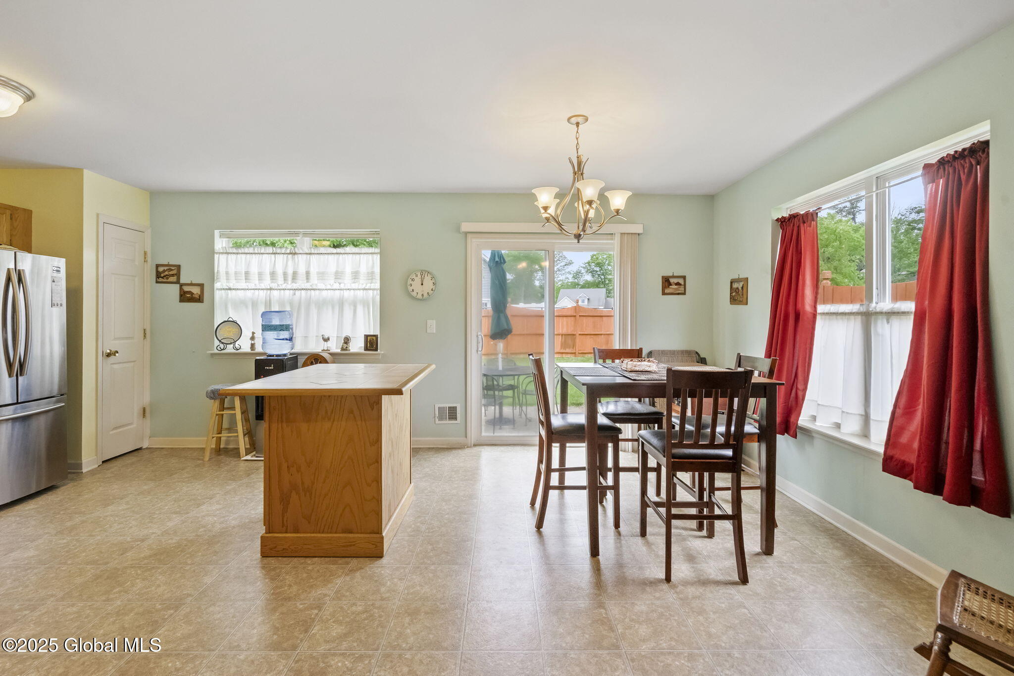 24 Glenview Drive, Schenectady, New York image 16