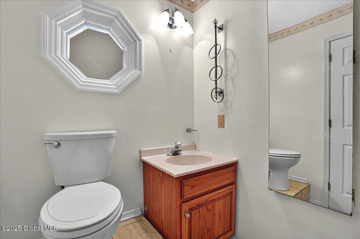 15 Ruby Lane, Selkirk, New York image 21