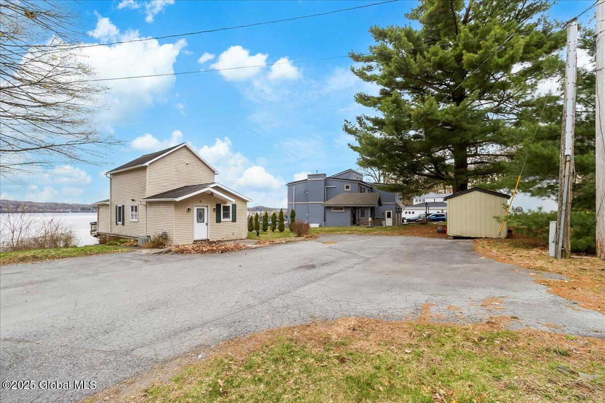 45 Whitestone Lane, Saratoga Springs, New York image 4