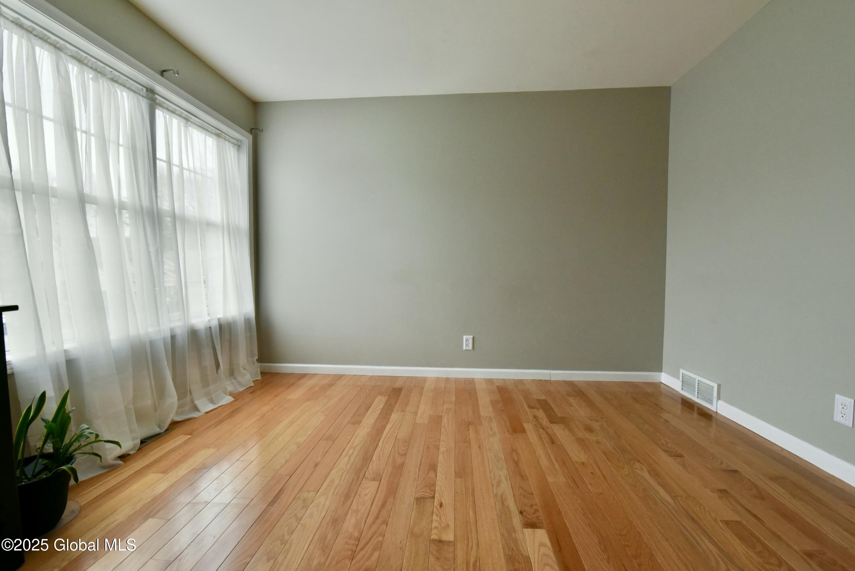 8 Cherry Court, Ballston Spa, New York image 39