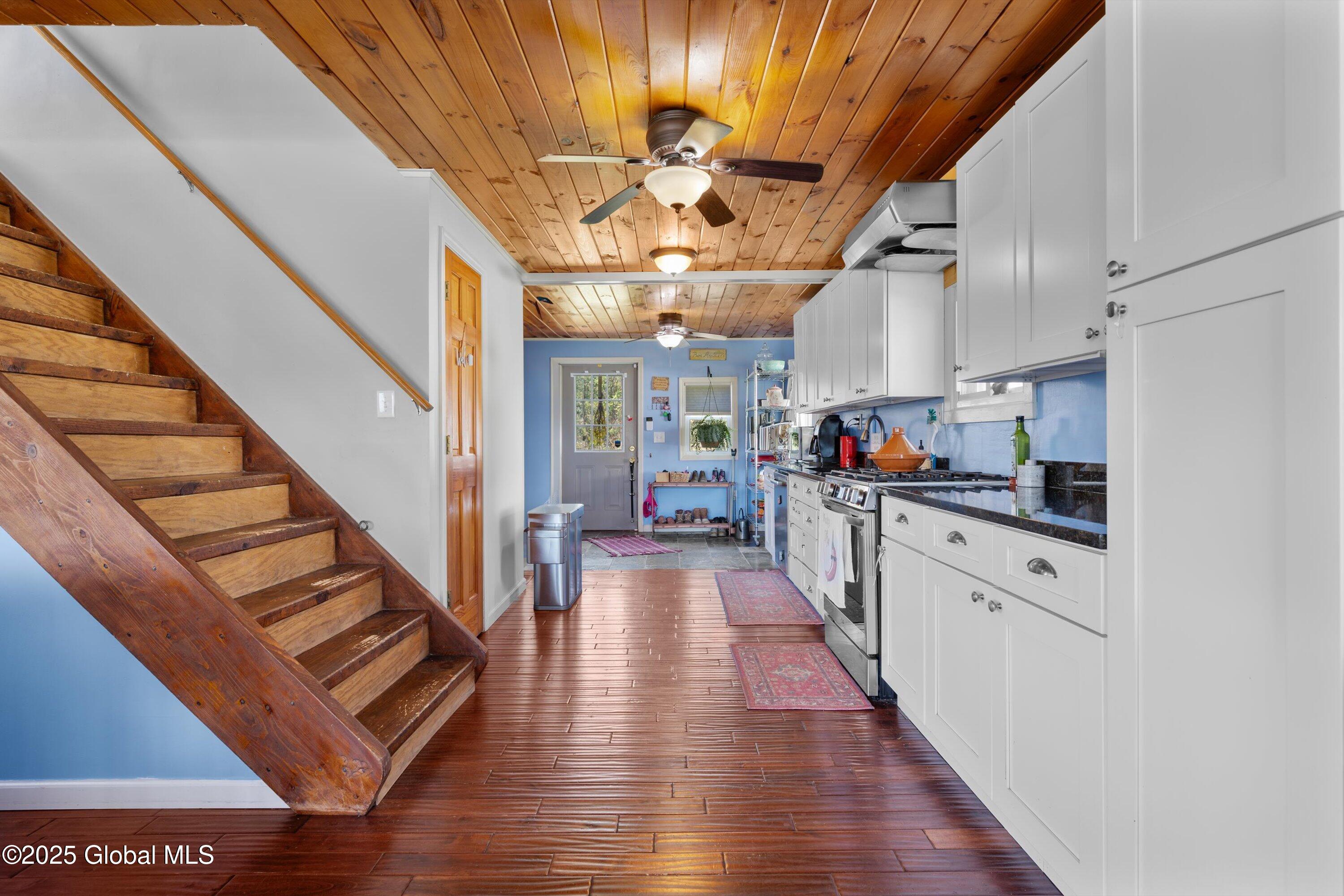 325 River Road, Stillwater, New York image 11