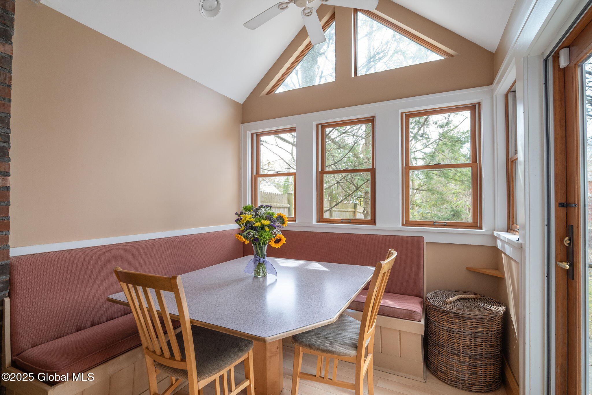 4 Amherst Avenue, Albany, New York image 24